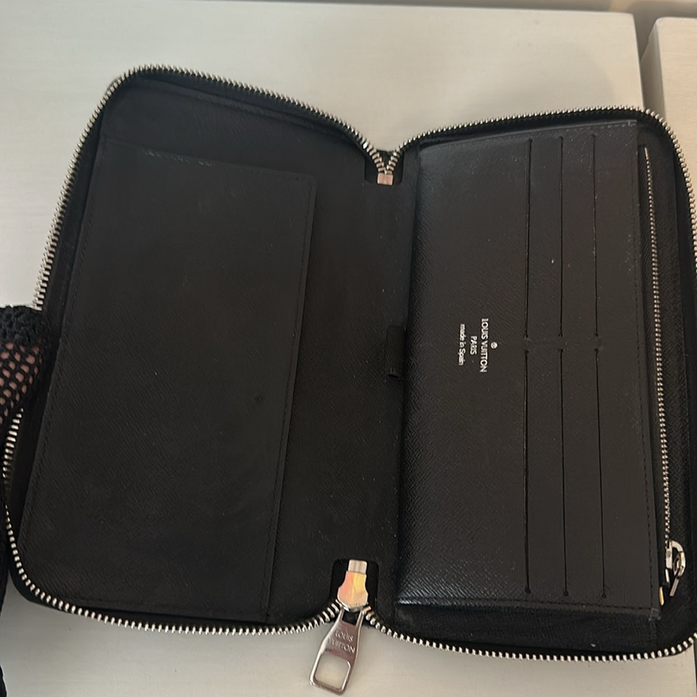 Louis Vuitton Damier Graphite Zippy Organizer - Picture 4 of 16